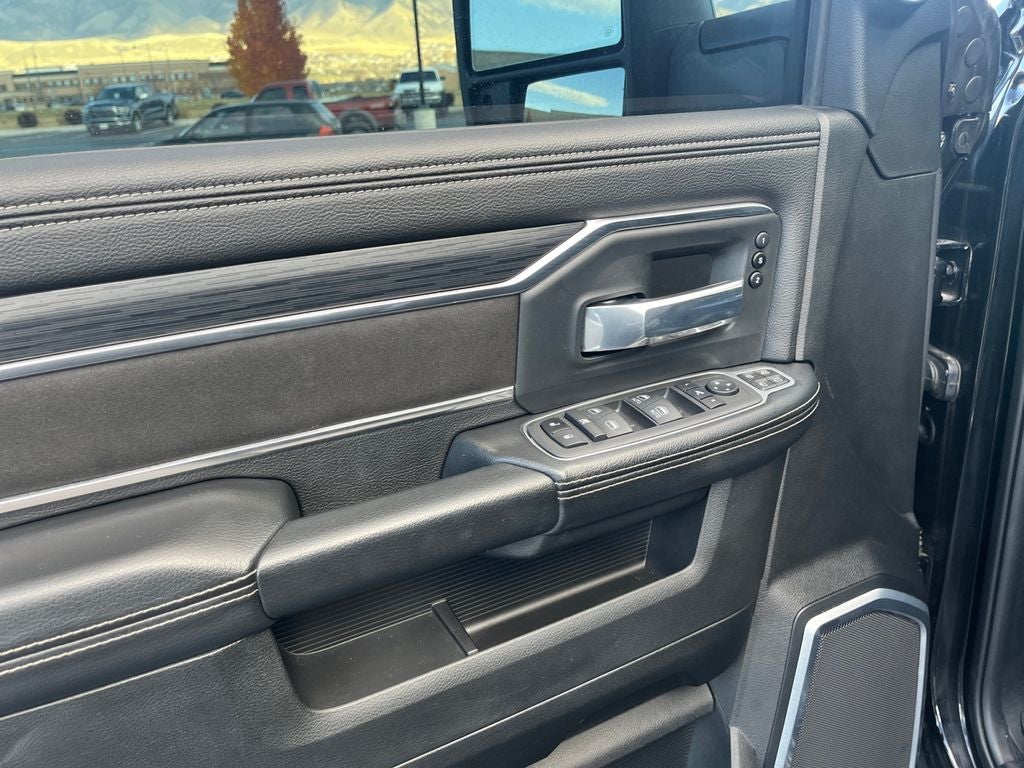 2024 RAM 3500 Laramie Mega Cab 4x4 6'4' Box