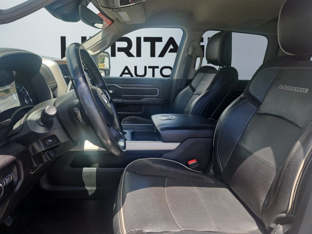 2023 RAM 3500 Laramie Crew Cab 4x4 8' Box