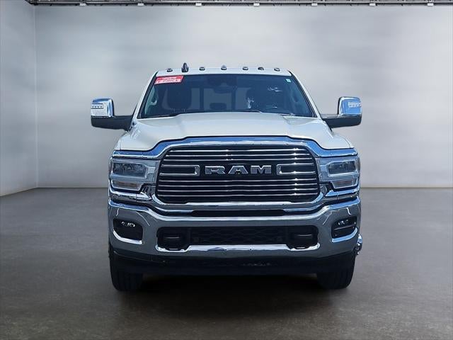 2023 RAM 3500 Laramie Crew Cab 4x4 8' Box
