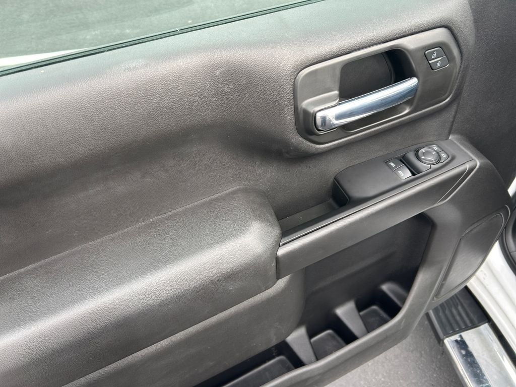 2022 Chevrolet Silverado 1500 4WD Regular Cab Long Bed WT