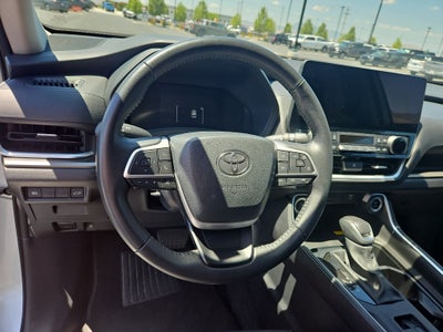 2025 Toyota Grand Highlander XLE