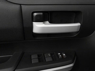 2017 Toyota Tundra SR5 5.7L V8