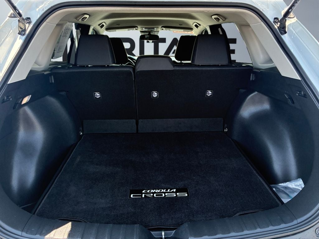 2023 Toyota Corolla Cross LE