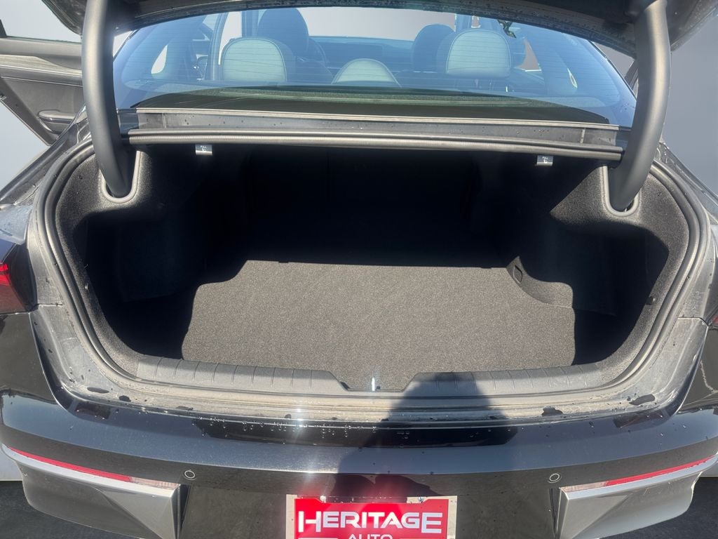 2025 Kia K5 EX