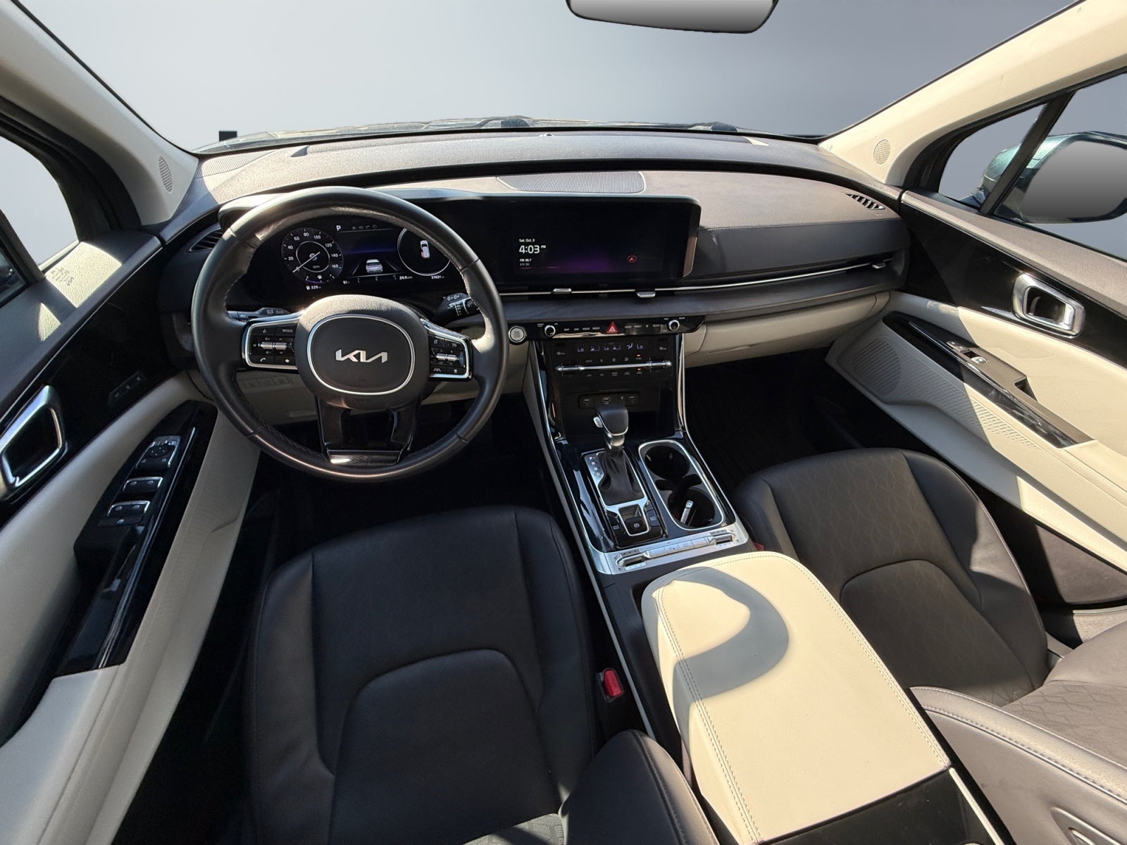 2024 Kia Carnival SX