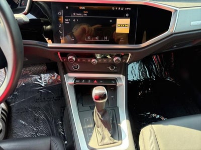 2023 Audi Q3 Premium Plus 45 TFSI S line quattro Tiptronic