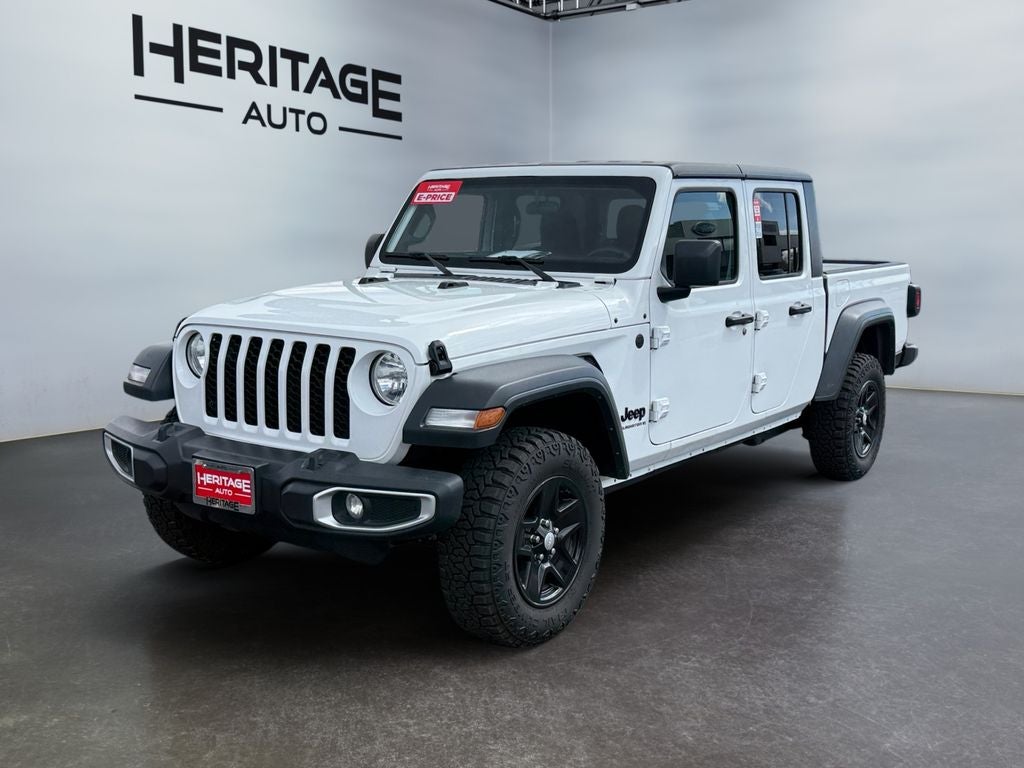 2023 Jeep Gladiator Sport S's photo