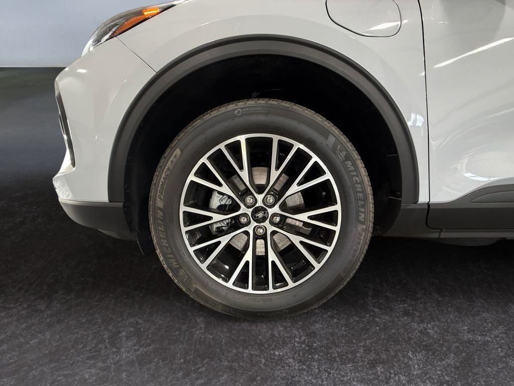 2025 Ford Escape PHEV