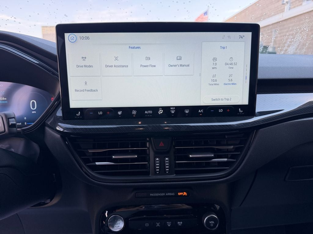 2025 Ford Escape ST-Line Elite