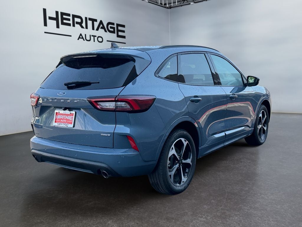 2025 Ford Escape ST-Line Elite