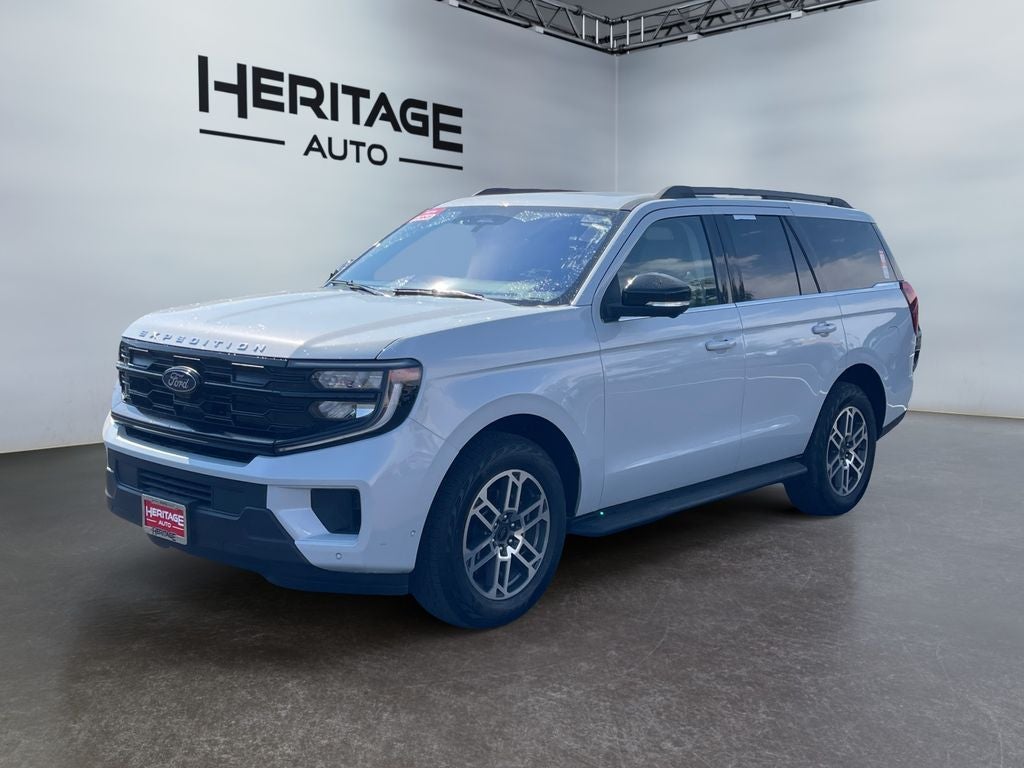 2025 Ford Expedition Active