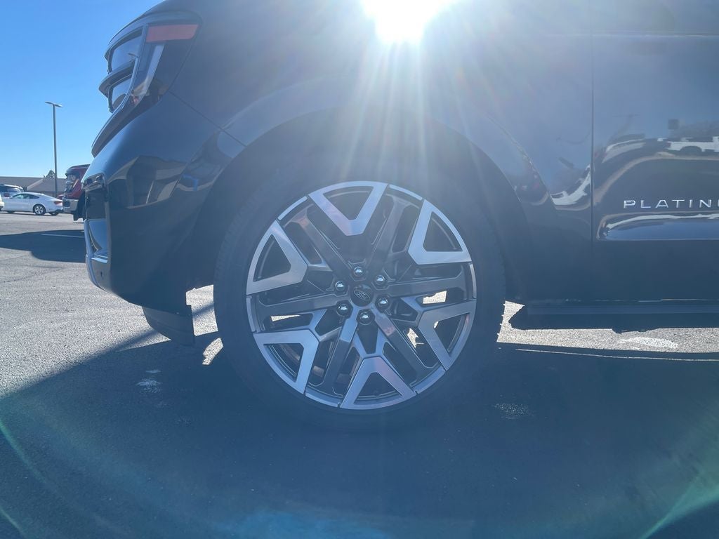 2025 Ford Expedition Platinum