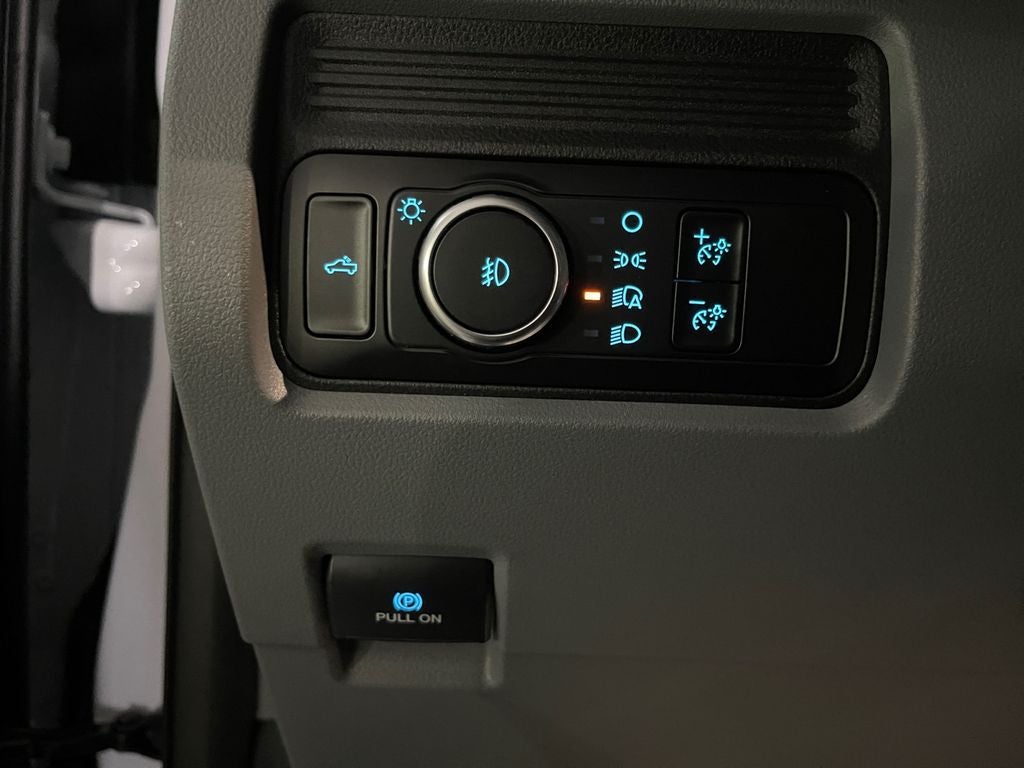 2026 Ford F-250 XL 4WD Crew Cab 8' Box