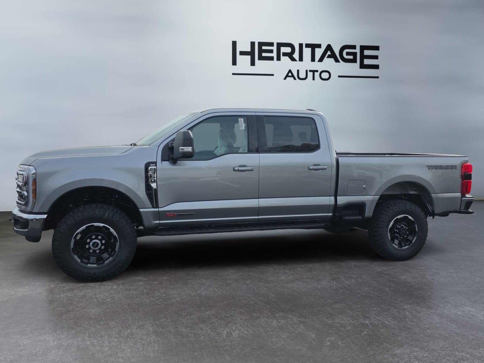 2027 Ford F-350 LARIAT