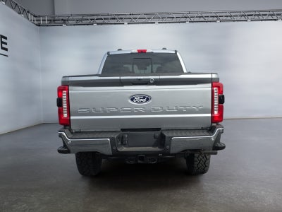 2027 Ford F-350 LARIAT