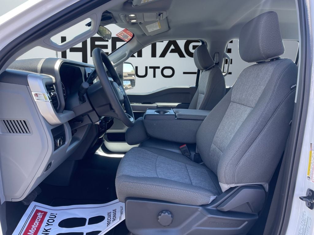 2026 Ford F-350 XLT 4WD Crew Cab 6.75' Box