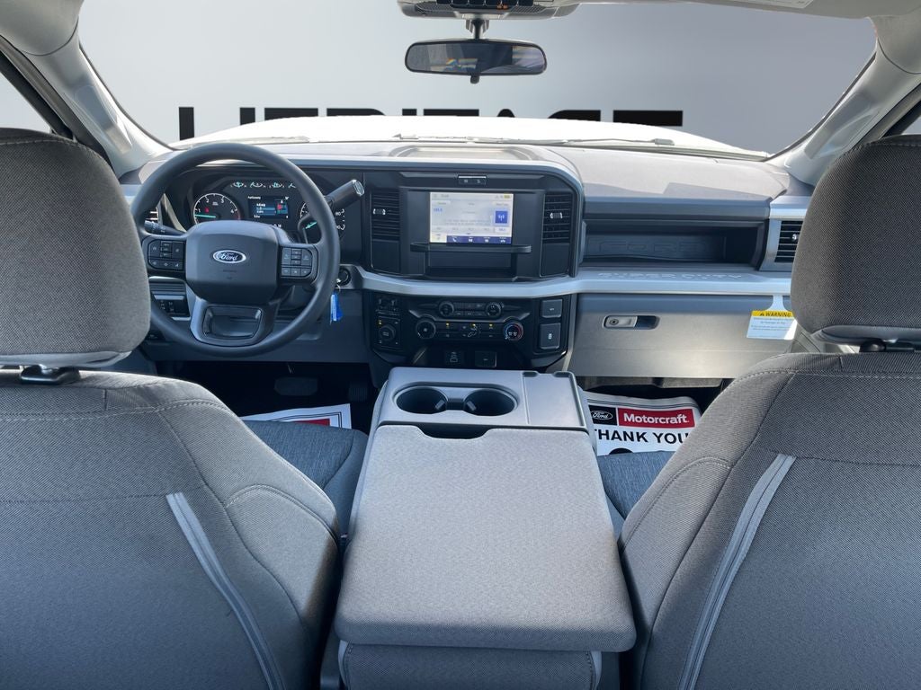 2026 Ford F-350 XLT 4WD Crew Cab 6.75' Box
