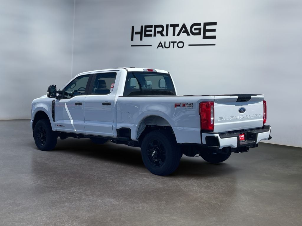 2026 Ford F-350 XLT 4WD Crew Cab 6.75' Box