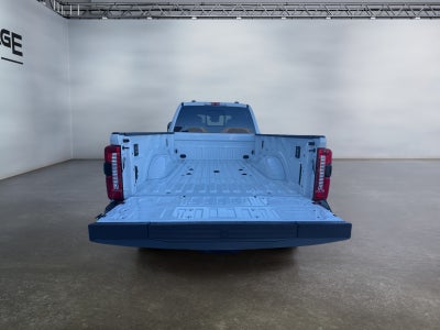 2027 Ford F-350 LARIAT