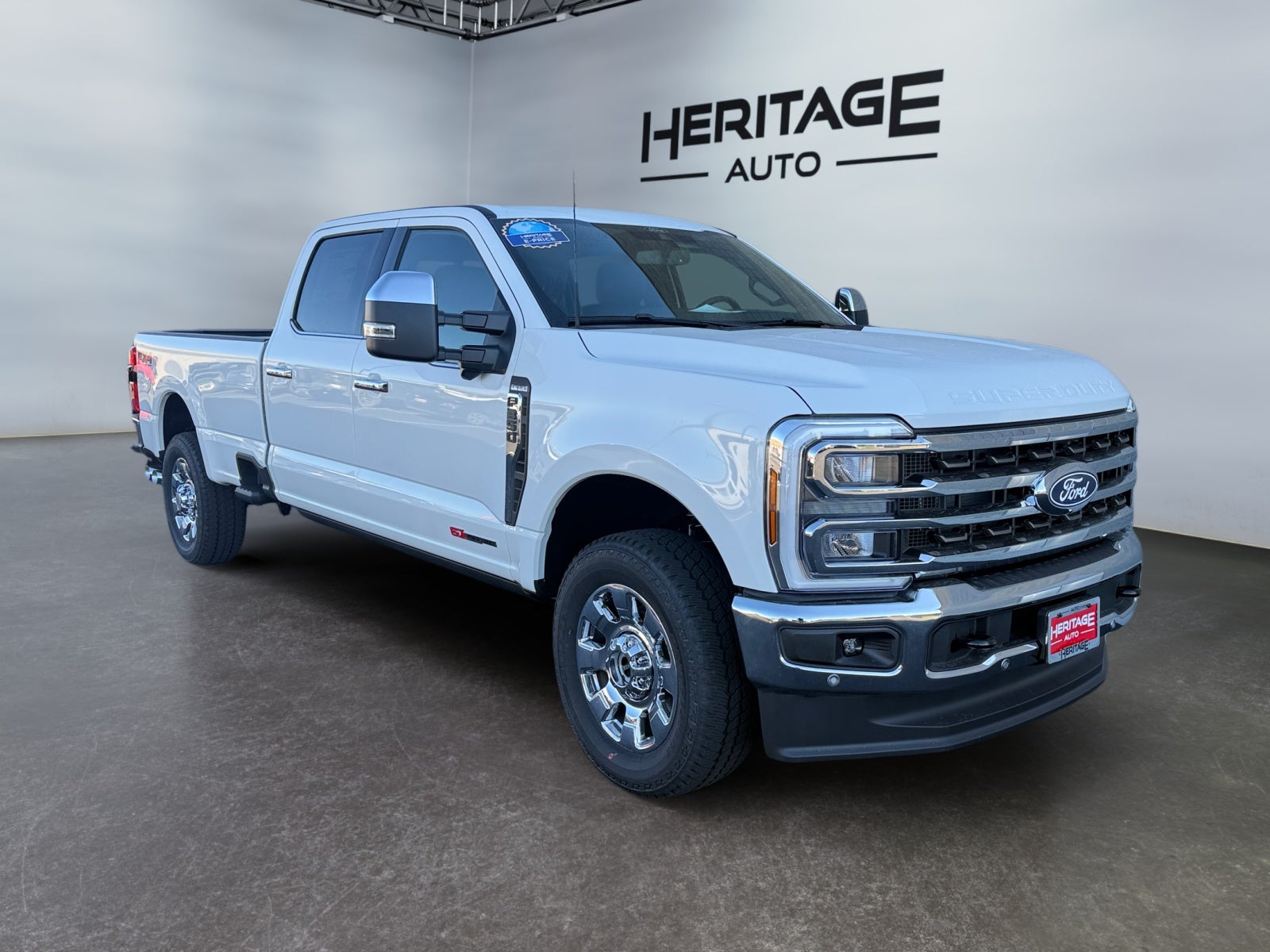 2027 Ford F-350 LARIAT