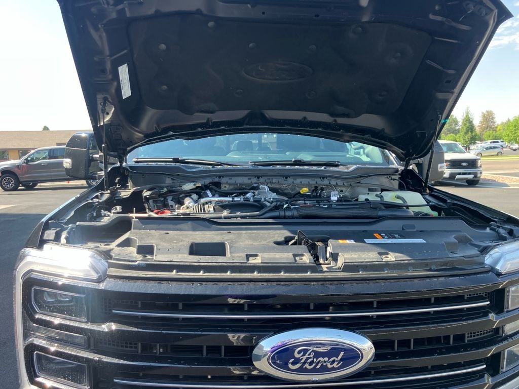 2025 Ford F-350 Platinum