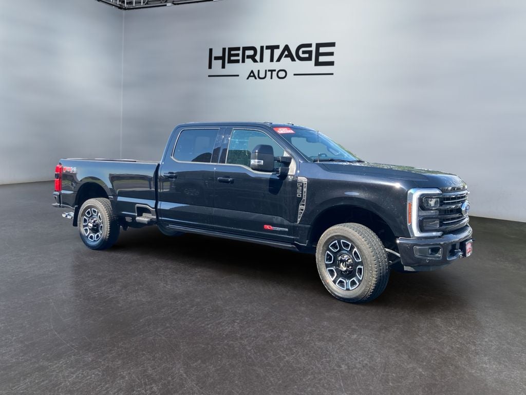 2025 Ford F-350 Platinum