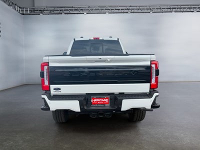 2026 Ford F-350 Platinum 4WD Crew Cab 8' Box