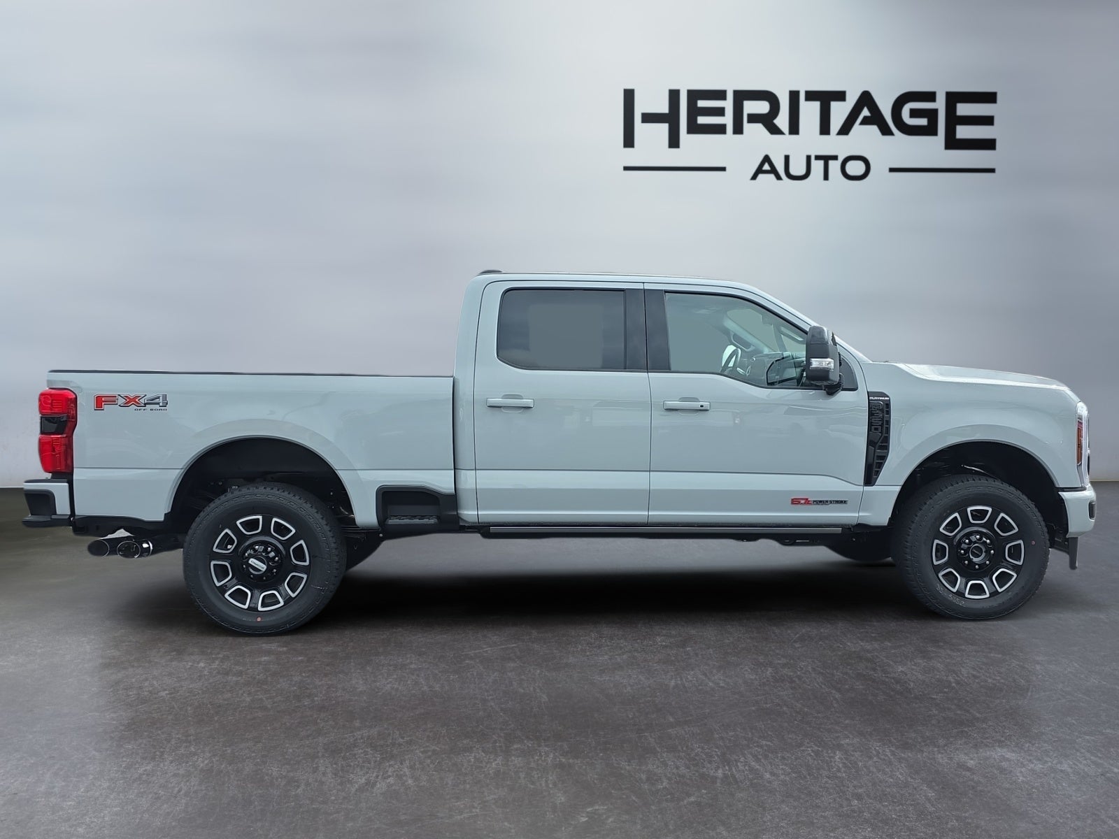 2026 Ford F-350 Platinum 4WD Crew Cab 6.75' Box