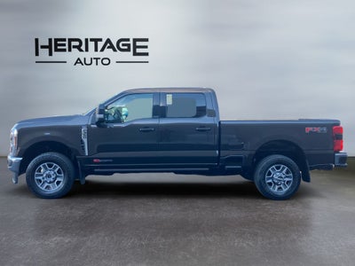 2025 Ford F-350 LARIAT