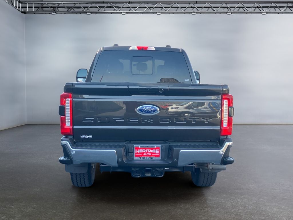 2025 Ford F-350 LARIAT