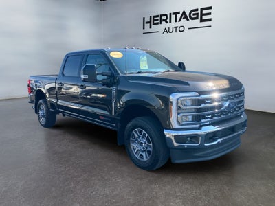 2025 Ford F-350 LARIAT