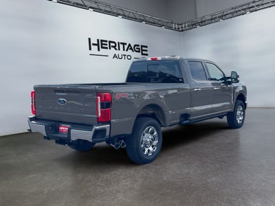 2026 Ford F-350 LARIAT