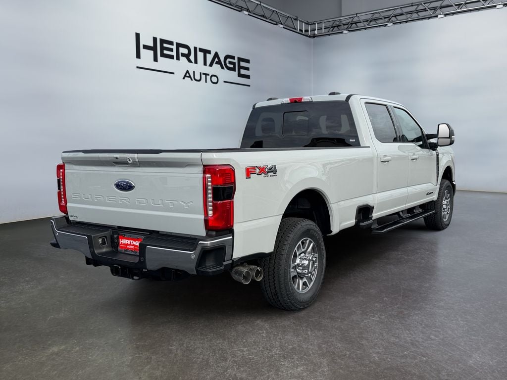 2026 Ford F-350 LARIAT
