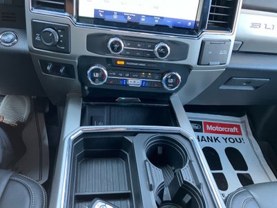 2022 Ford F-350 LARIAT