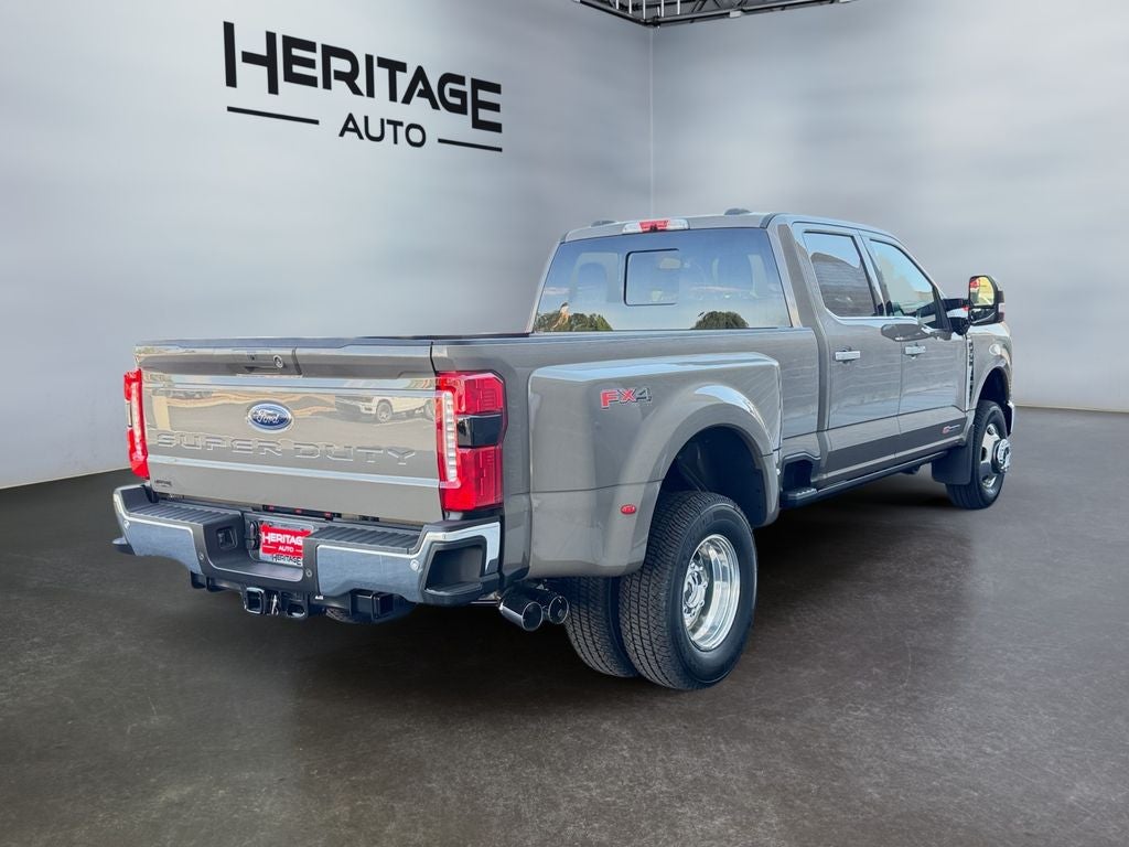 2026 Ford F-350 LARIAT