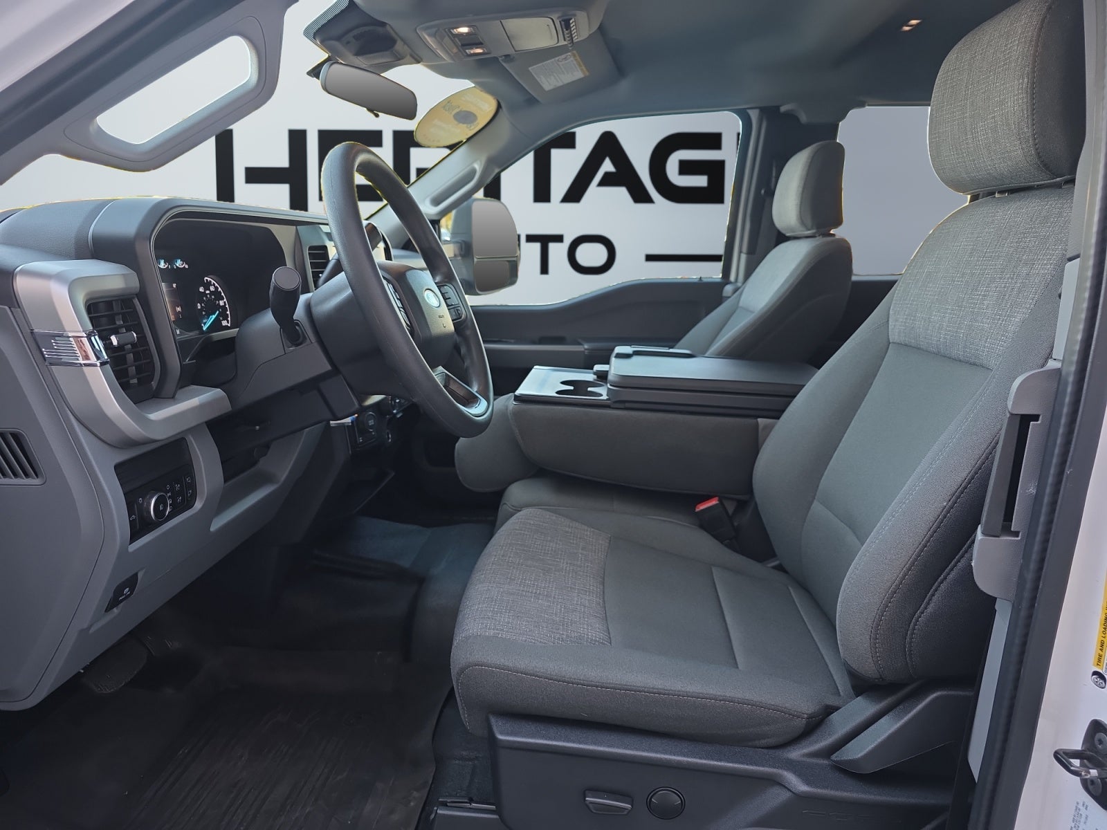 2025 Ford F-250 XLT