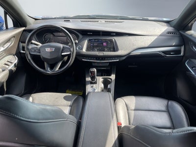 2022 Cadillac XT4 AWD Premium Luxury