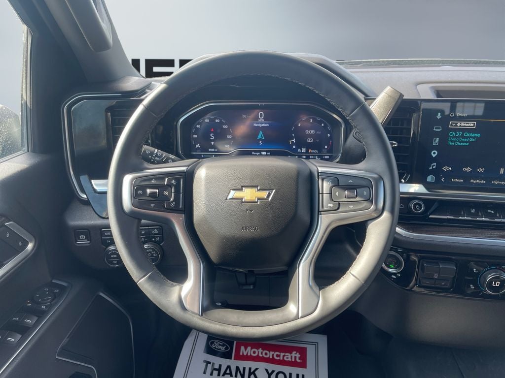 2025 Chevrolet Silverado LT