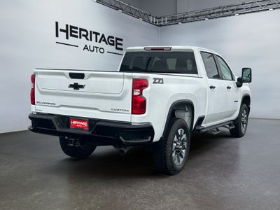 2024 Chevrolet Silverado Custom