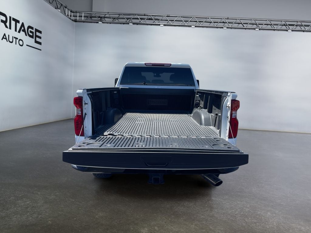2022 Chevrolet Silverado Custom