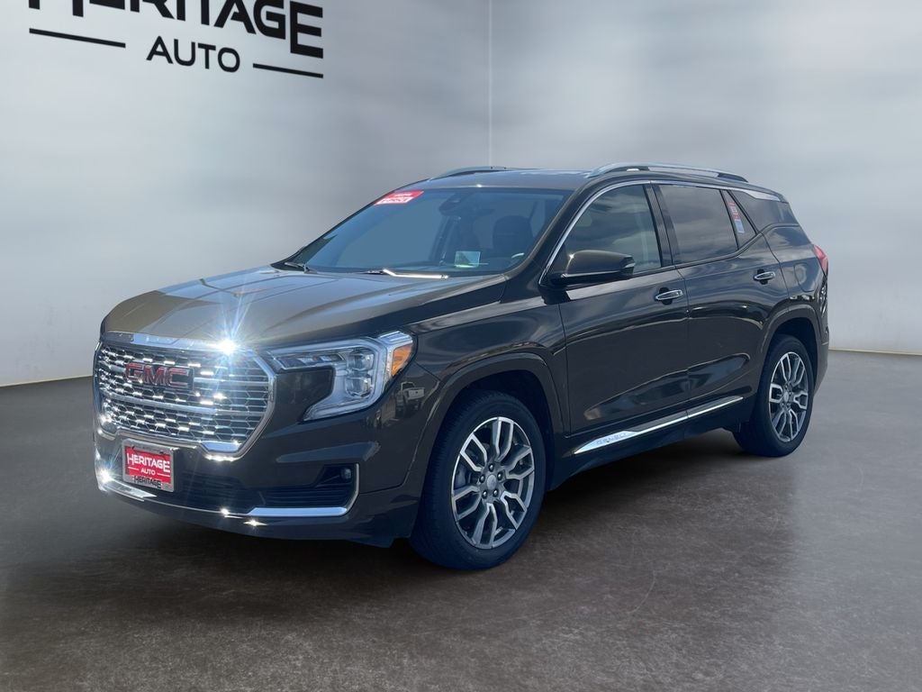 2024 GMC Terrain Denali AWD's photo