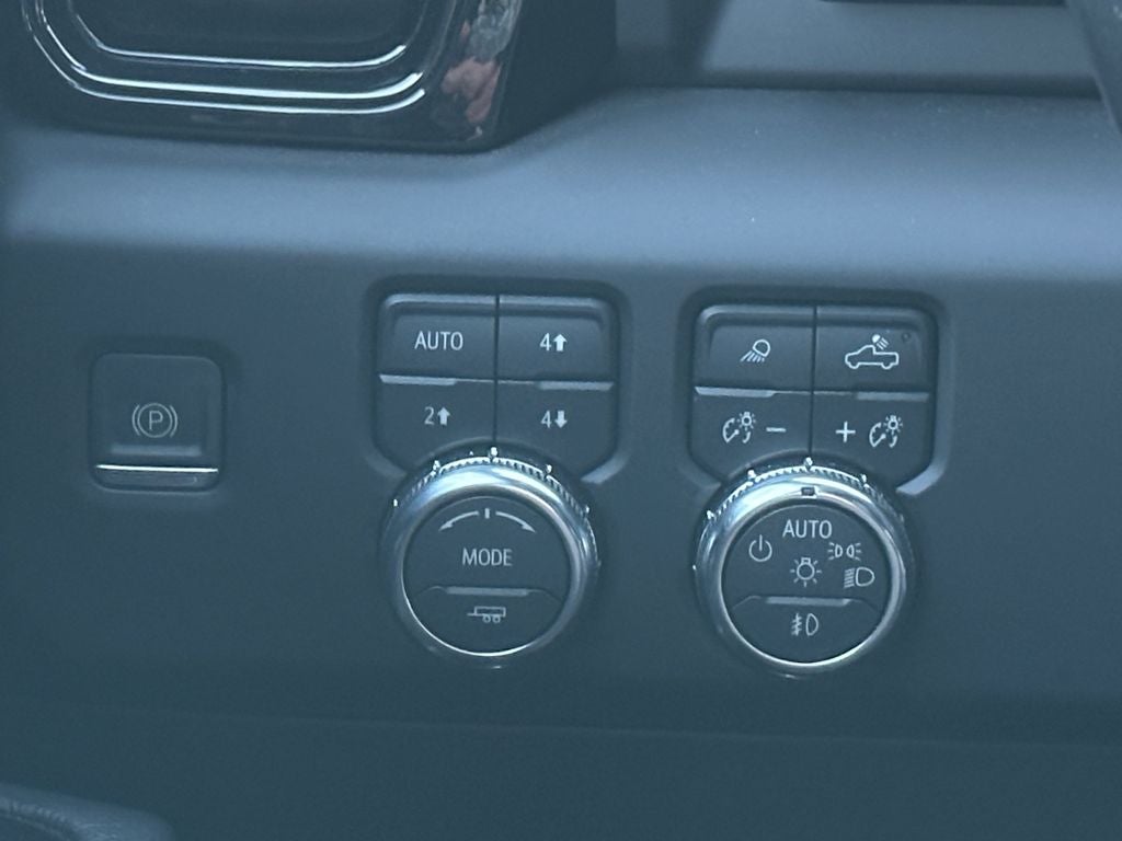 2022 GMC Sierra AT4X