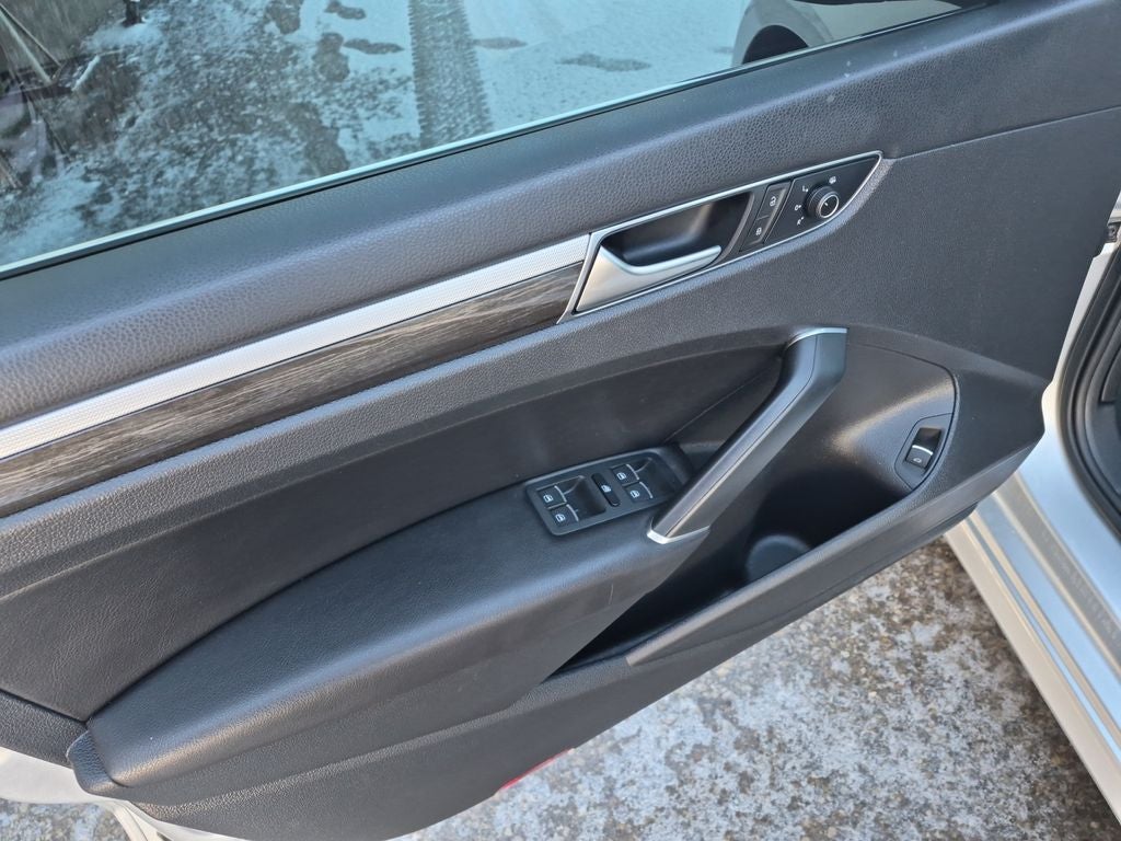 2016 Volkswagen Passat 1.8T SE