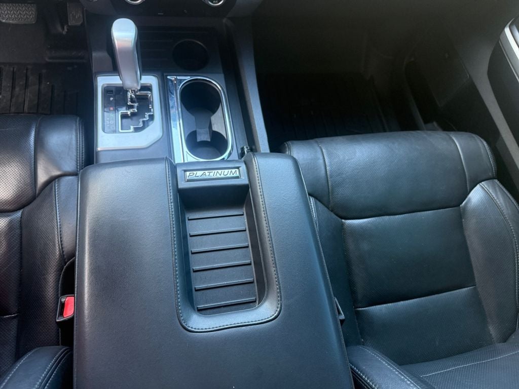 2017 Toyota Tundra 4WD Platinum
