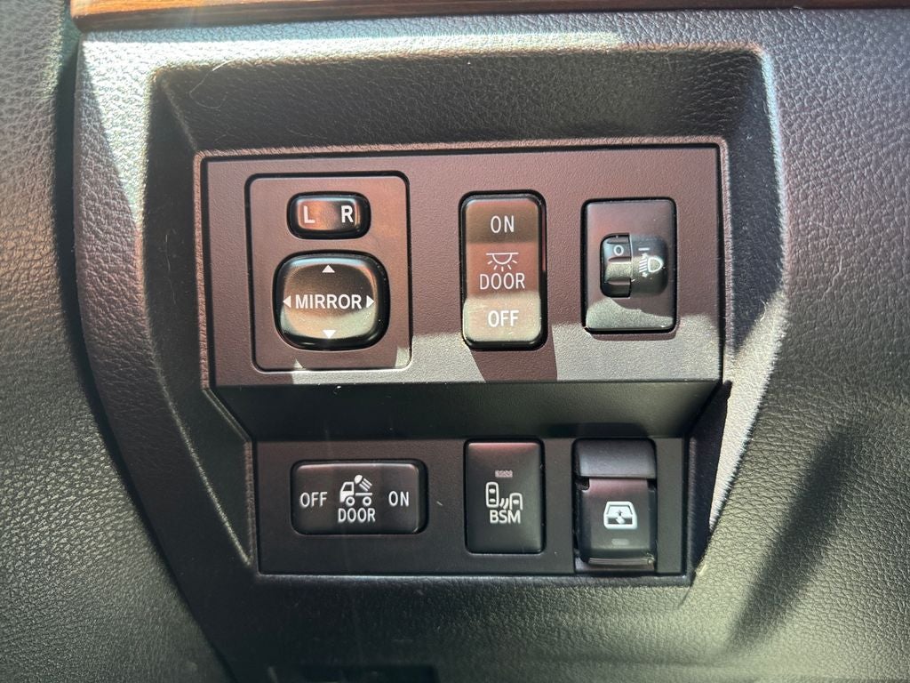 2015 Toyota Tundra 4WD Truck LTD